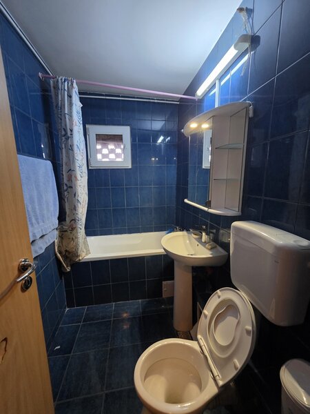 Piata Sudului, 10 minute metrou, Secuilor intersectie cu str. Mirea Luiza,