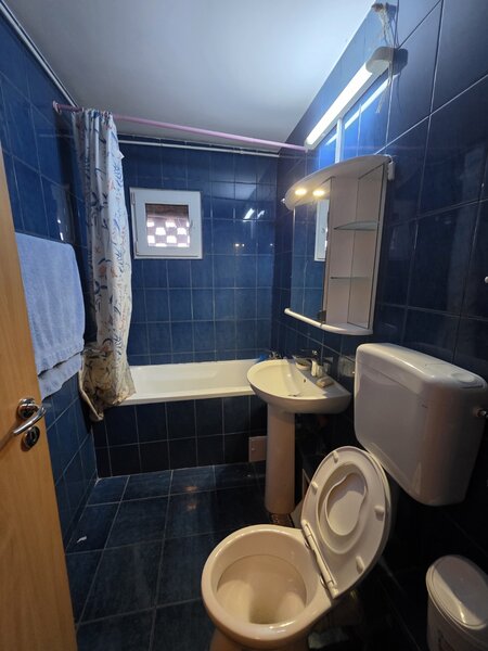 Piata Sudului, 10 minute metrou, Secuilor intersectie cu str. Mirea Luiza,