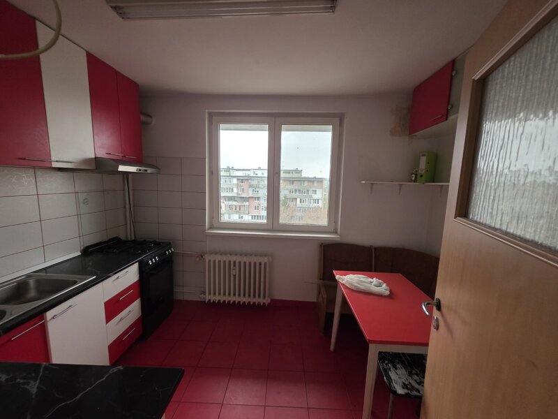 Piata Sudului, 10 minute metrou, Secuilor intersectie cu str. Mirea Luiza,